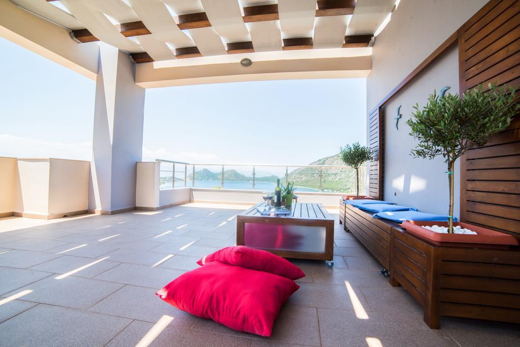 Villa Armonia Vouliagmeni Lake Exterior photo