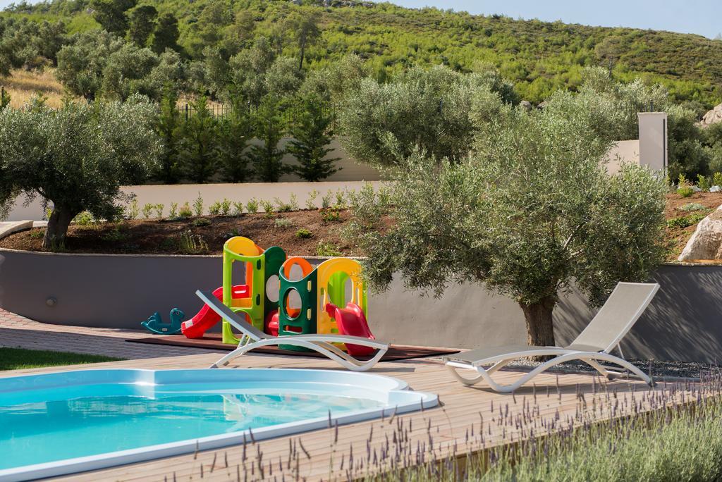 Villa Armonia Vouliagmeni Lake Room photo